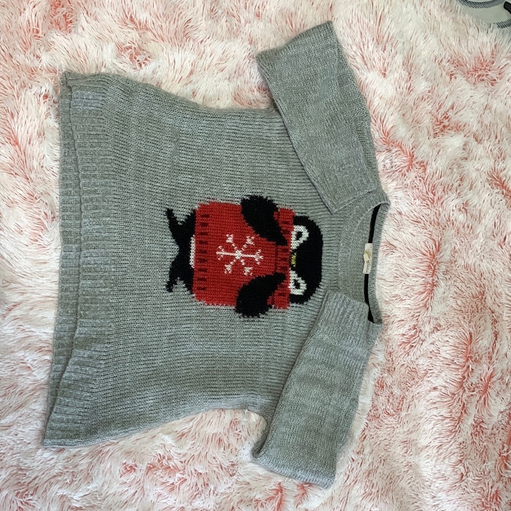 Junior XL Pengiun Sweater